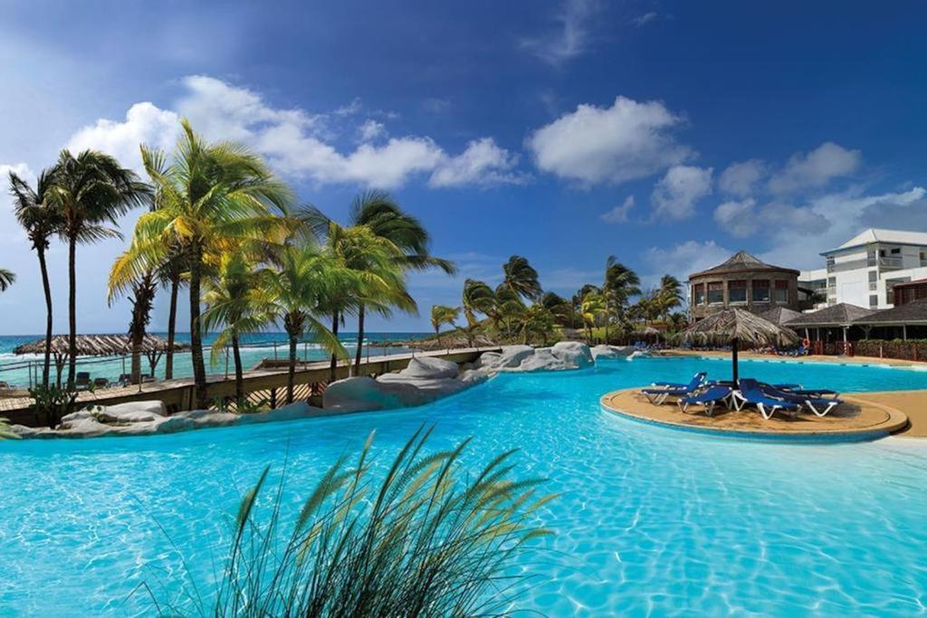 Vue Mer&Accès Direct à la Plage avec Magnifique Piscine Saint-Francois (Grande-Terre) Exterior foto
